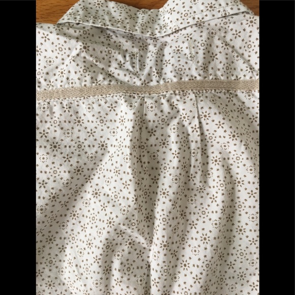 🤩HP 🤩Gorgeous short sleeve top shirt - Picture 4 of 6